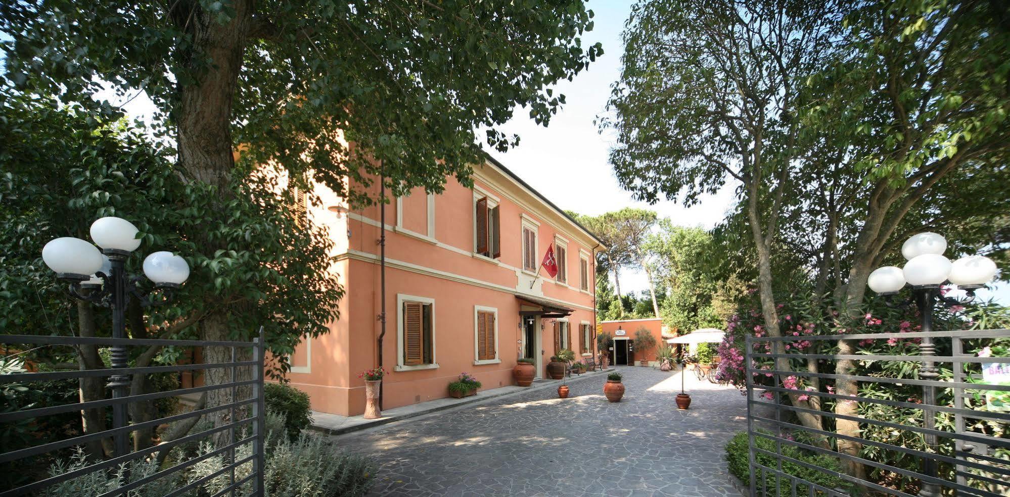 Hotel Villa Maya Кашина Екстериор снимка